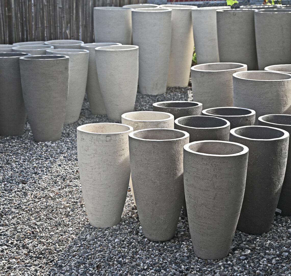Contemporary Belgian Stoneware Pots – AH Series
