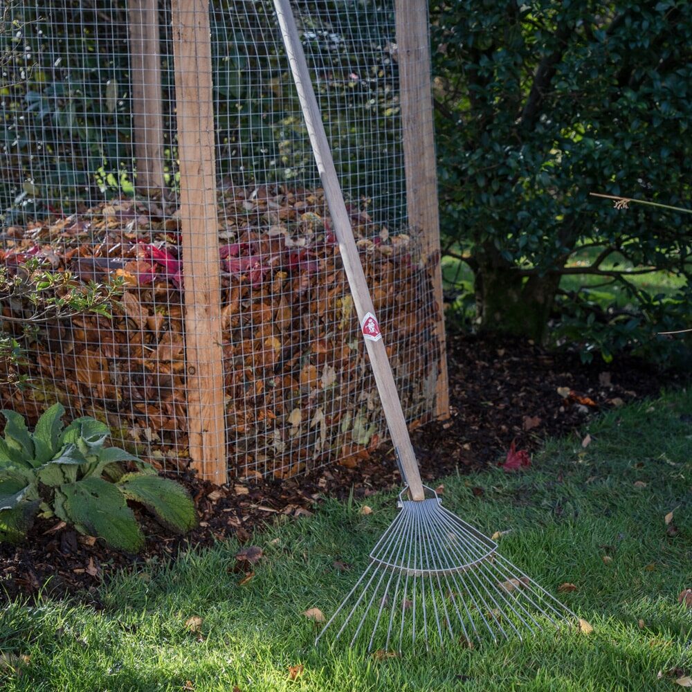 Sneeboer & Zn Leaf Rake 20t