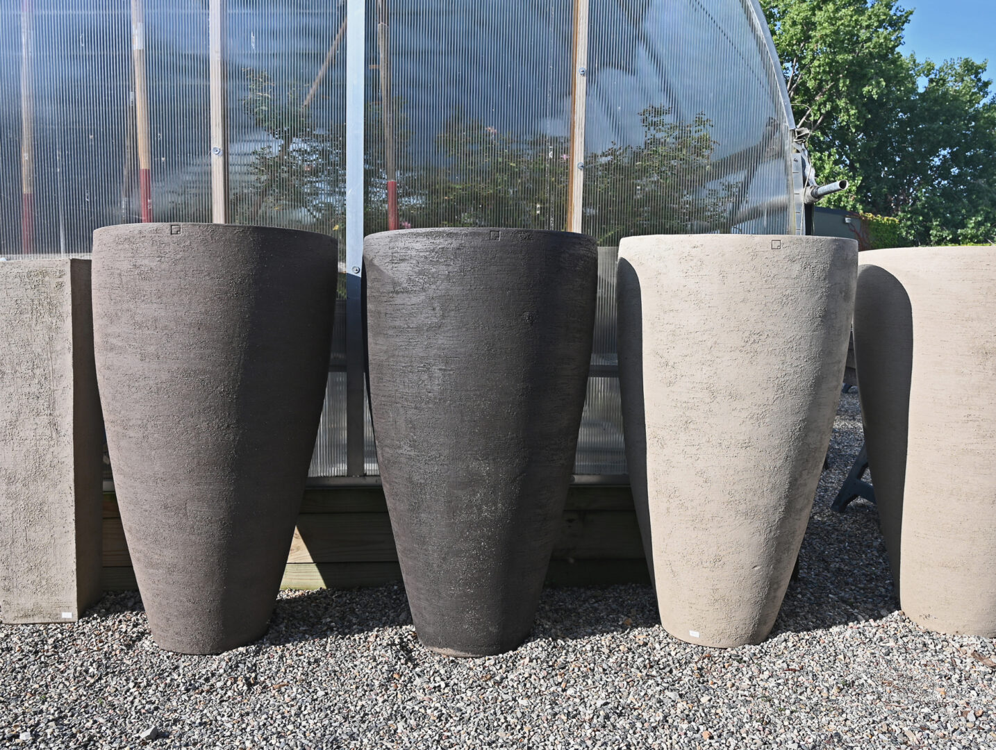Contemporary Belgian Stoneware Pot – AH Series Extra Large