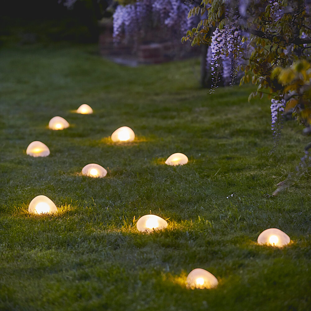 Solar Glass Pebbles