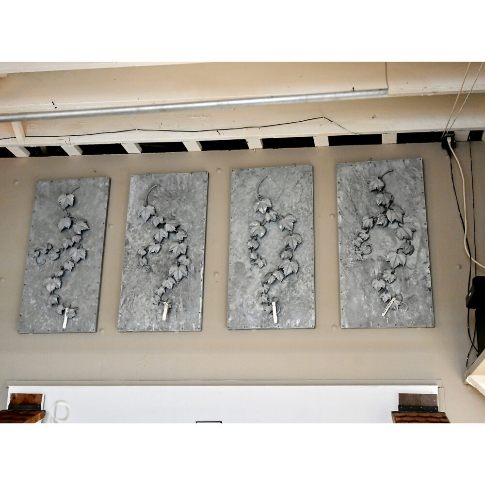 English Hand Forged Grapevine Screen