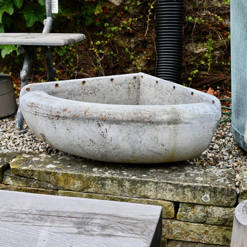 Victorian Era Cast Iron Animal Feeder