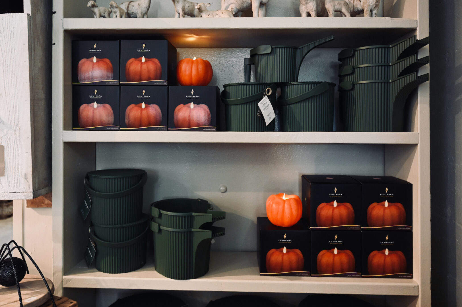 Real Flame-Effect Pumpkin Candle