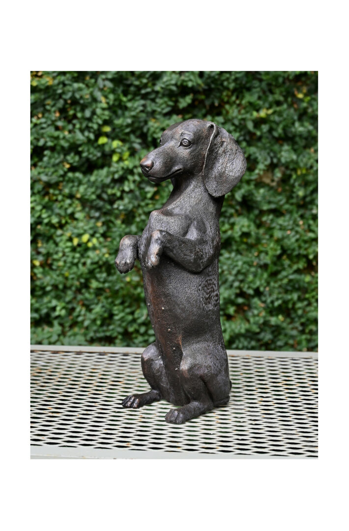 Bronze Sitting Dachshund