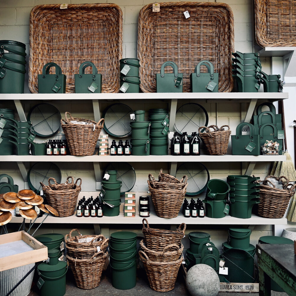 St. Thomas Bean Brown Baskets with Handles