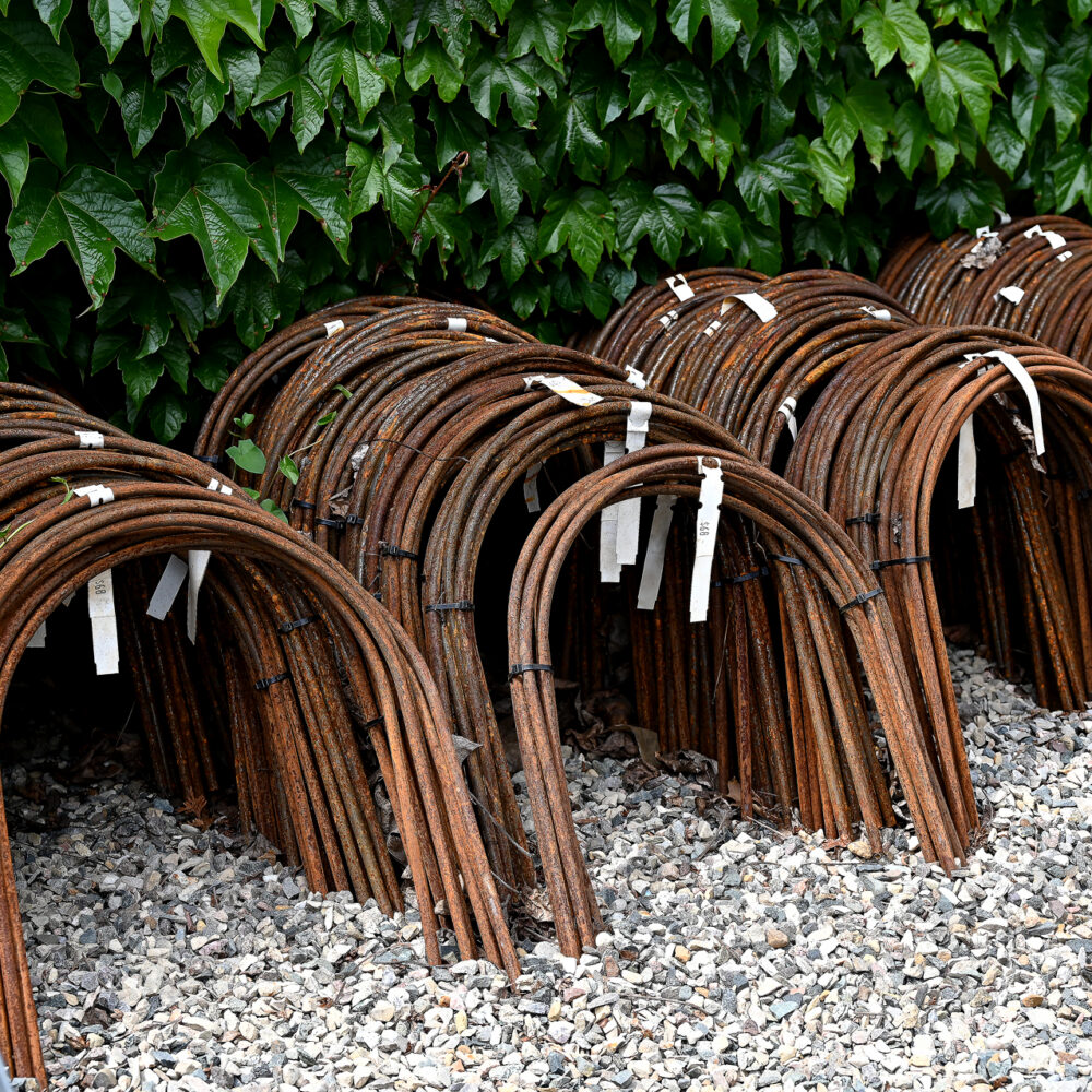Heavy-Duty 3/8" Steel Rod Edging Hoops