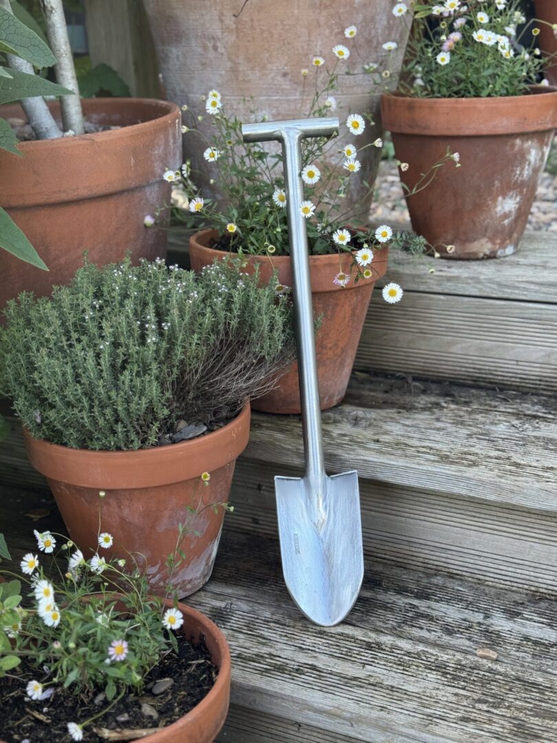 Sneeboer & Zn Thornett Trowel