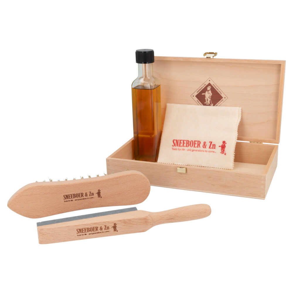 Sneeboer Garden Tool Maintenance Kit