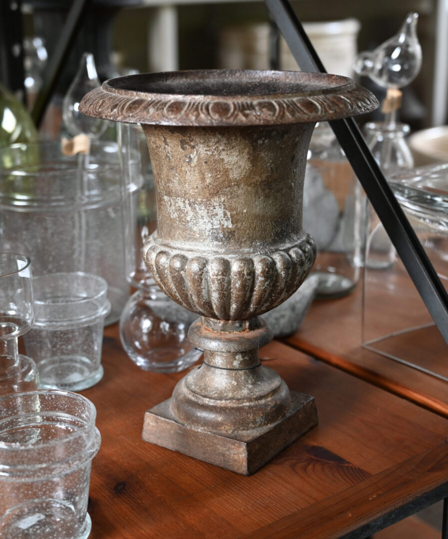 French Urn